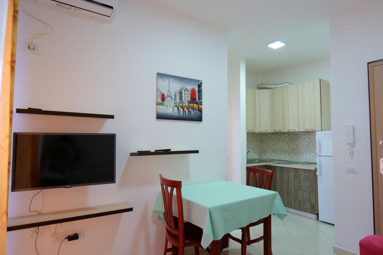 Almare Apartments Vlorë 外观 照片