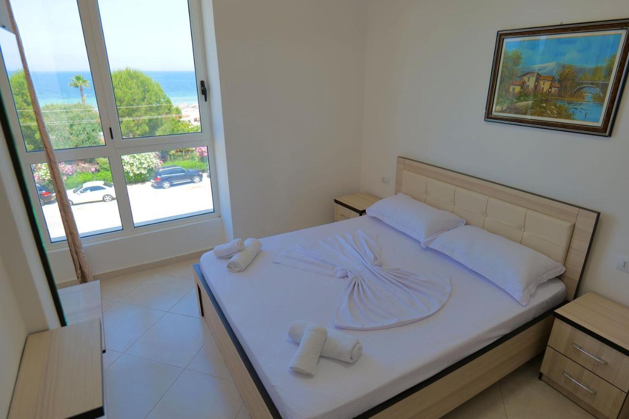 Almare Apartments Vlorë 外观 照片