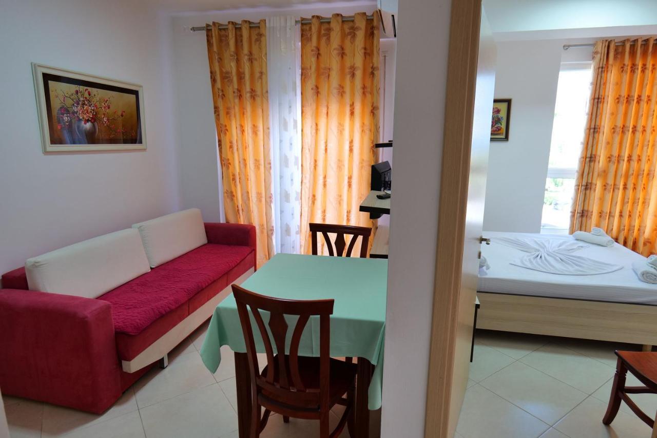 Almare Apartments Vlorë 外观 照片